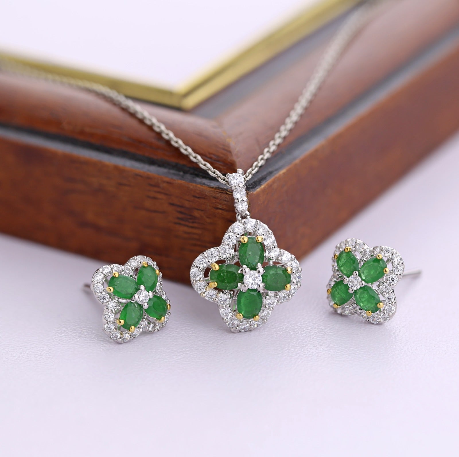 Pendant Set (LS-004)